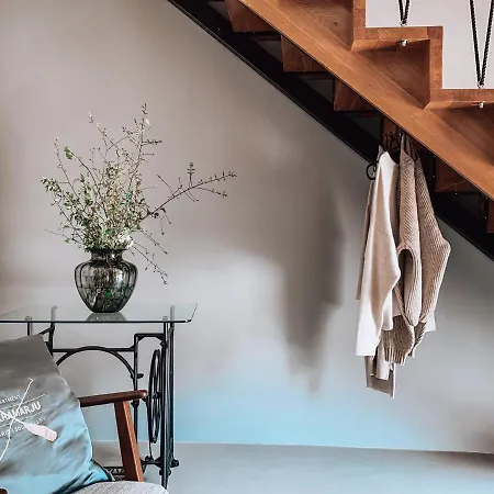 Pr' Kramarju - House In The Heart Of