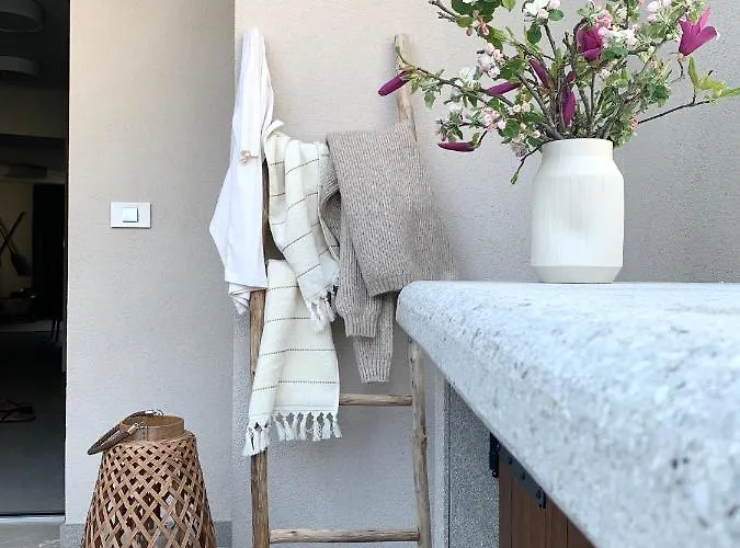 Pr' Kramarju - House In The Heart Of 코바리드