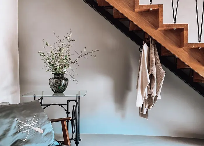 Pr' Kramarju - House In The Heart Of